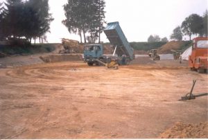 Arbeiten an der Baugrube - 2000
