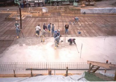 Bodenplatte betonieren - 2000
